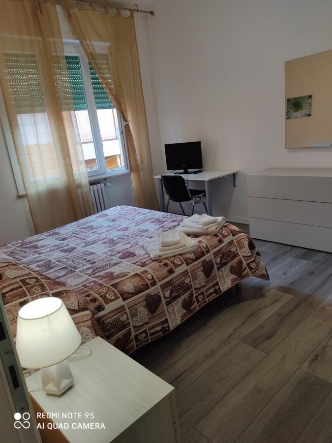 La Suite Dell' Arco Parma Buitenkant foto